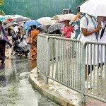 Lotus Road Teachers protest, children go home Pix by Akila Jayawardena