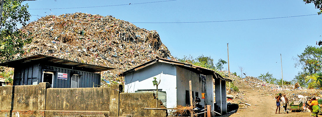 Madampitiya garbage dump swelling to dangerous proportions