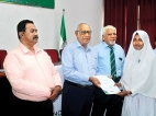 All Ceylon YMMA presents scholarships to students